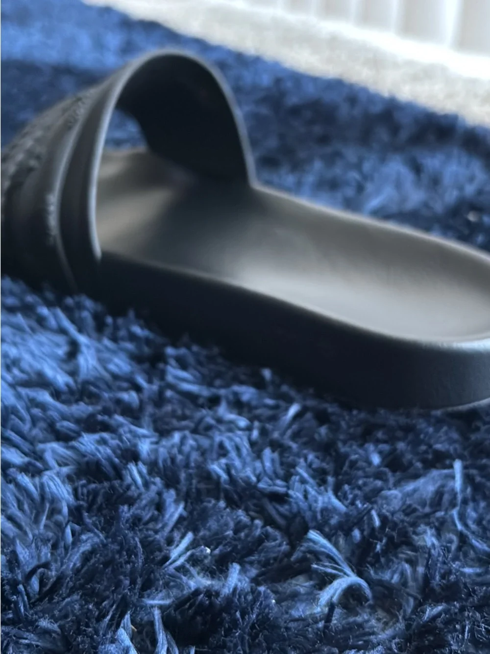 AMIRI selling pair